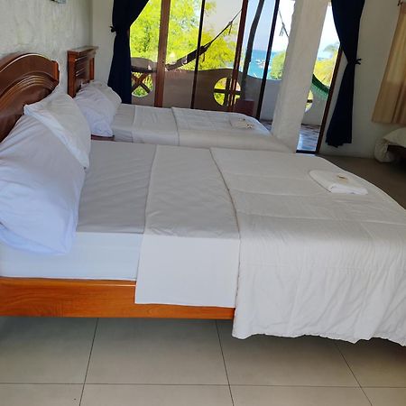 Royal Galapagos Inn Пуерто Бакерисо Морено Екстериор снимка