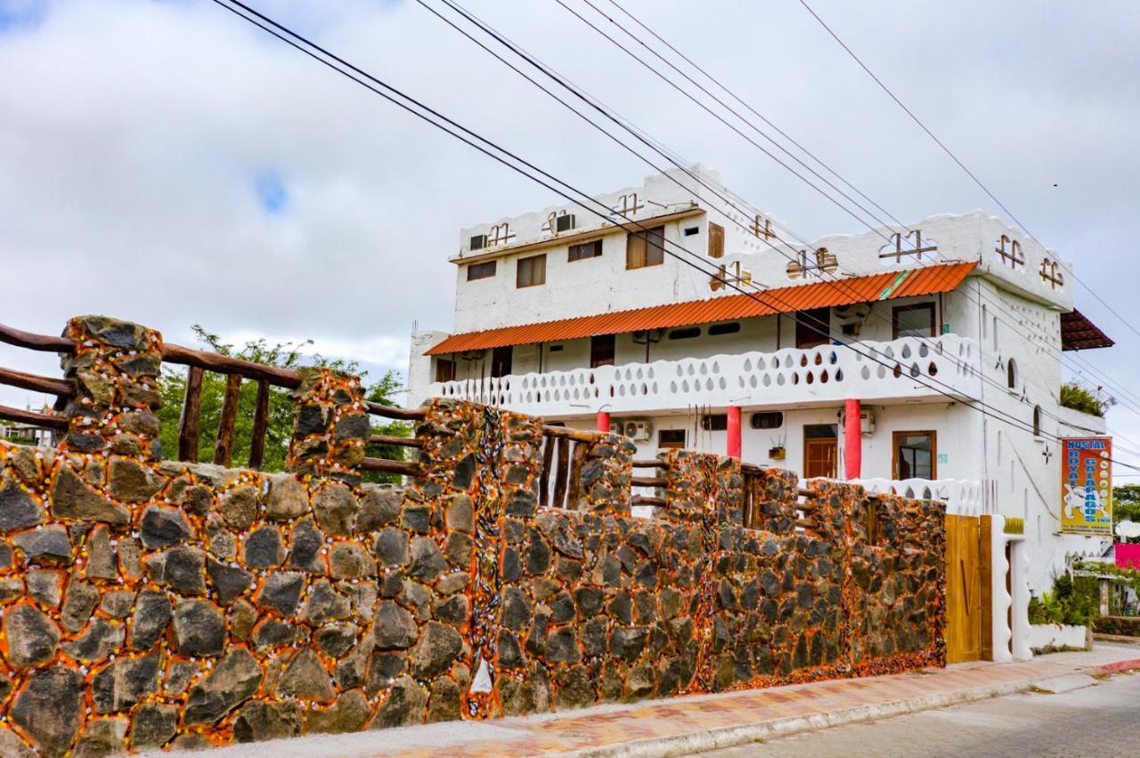 Royal Galapagos Inn Пуерто Бакерисо Морено Екстериор снимка