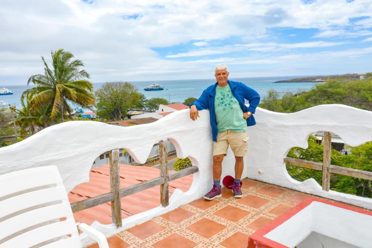 Royal Galapagos Inn Пуерто Бакерисо Морено Екстериор снимка