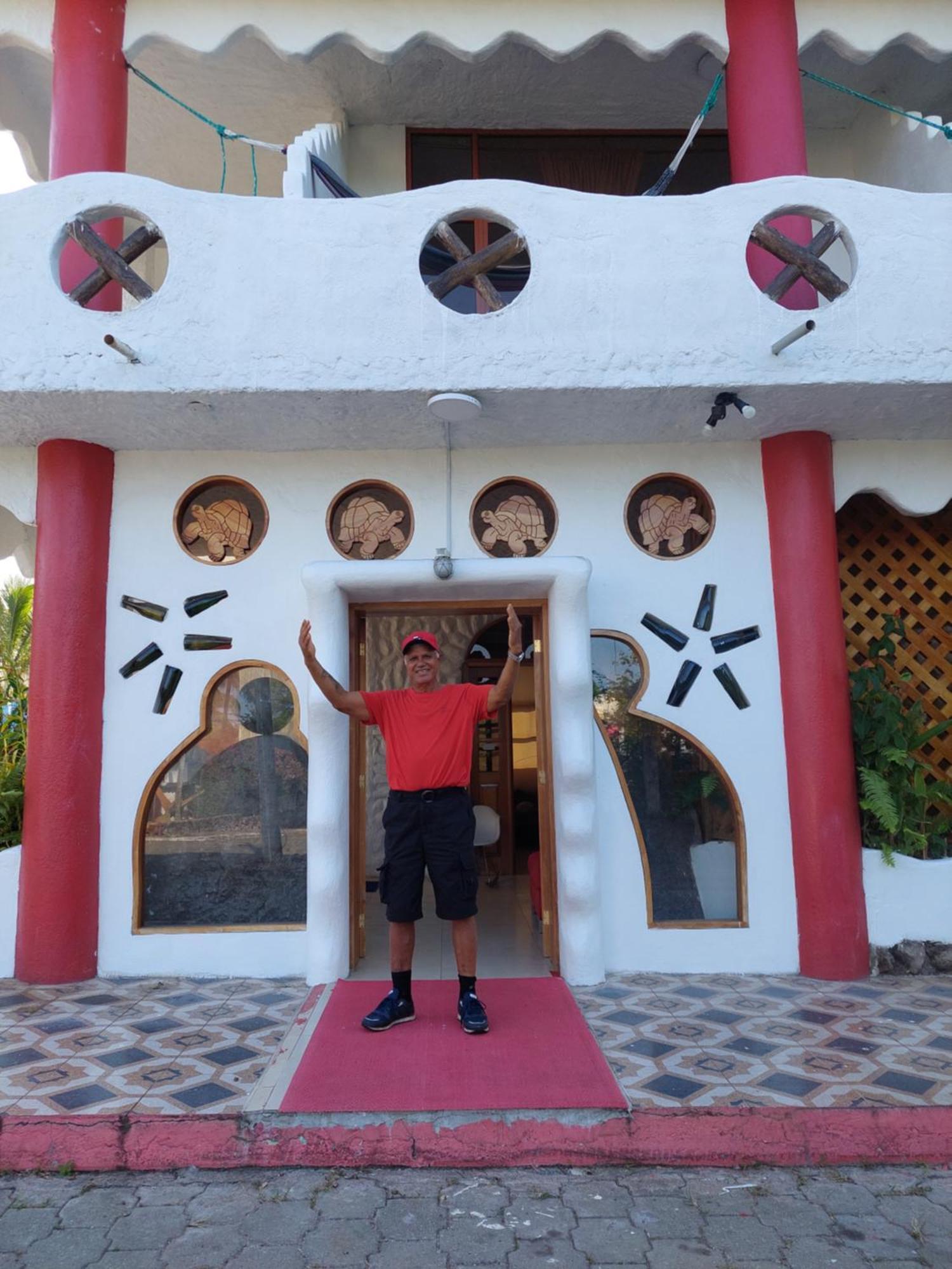 Royal Galapagos Inn Пуерто Бакерисо Морено Екстериор снимка